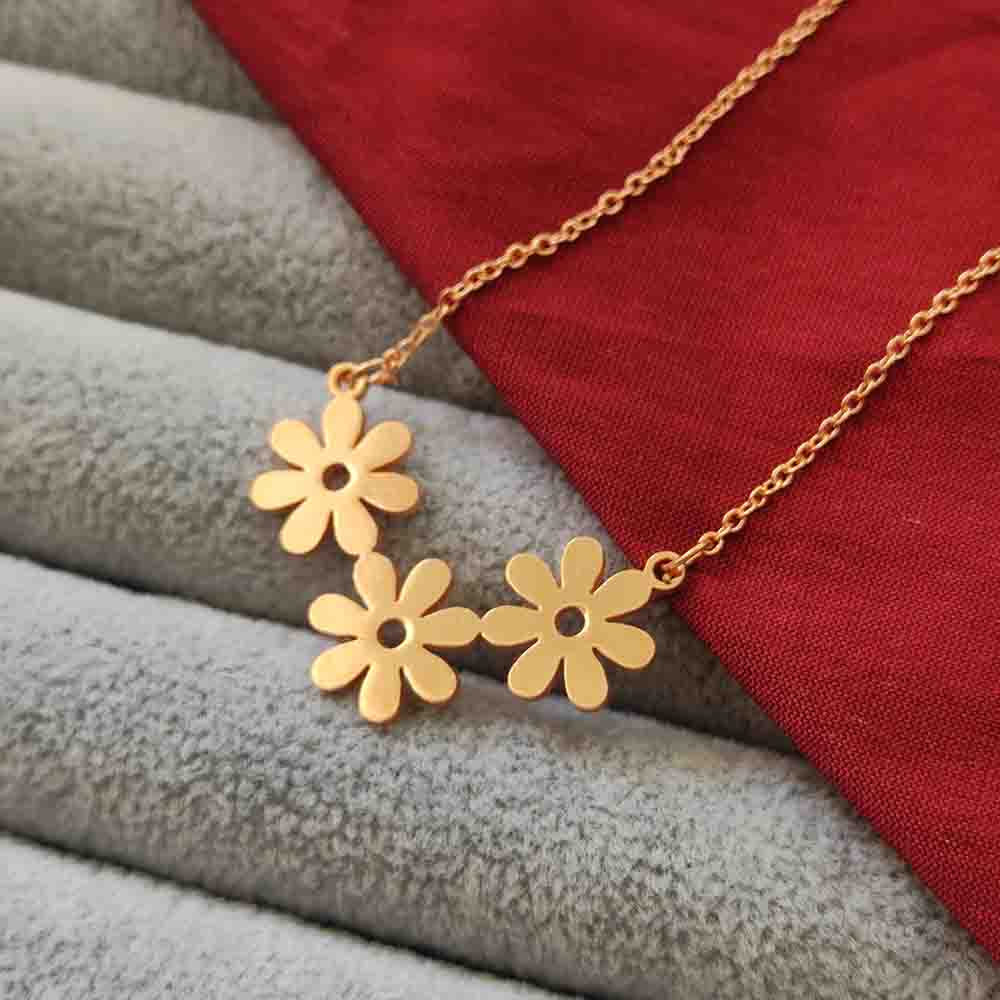 Bhavi Jewels jewels Stainless Flower Shape Chain Pendant