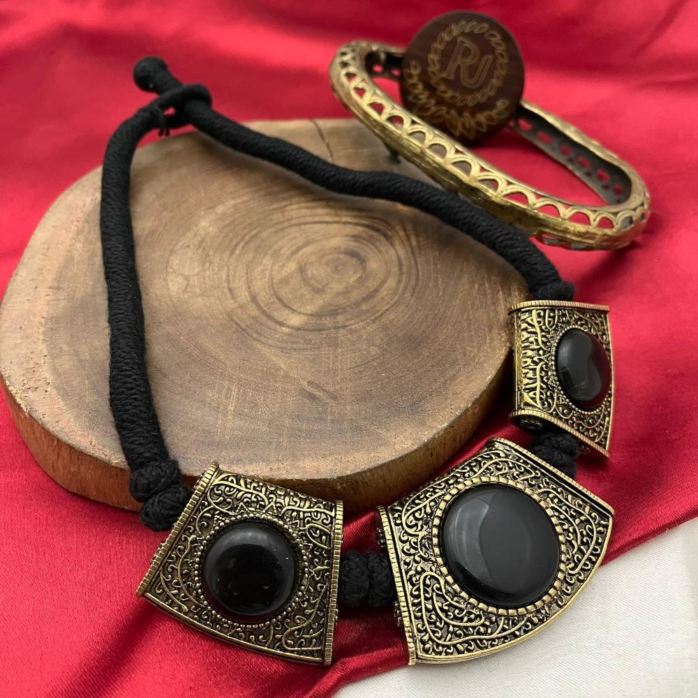 FS Collection Oxidised Plated Pota Stone Necklace Set