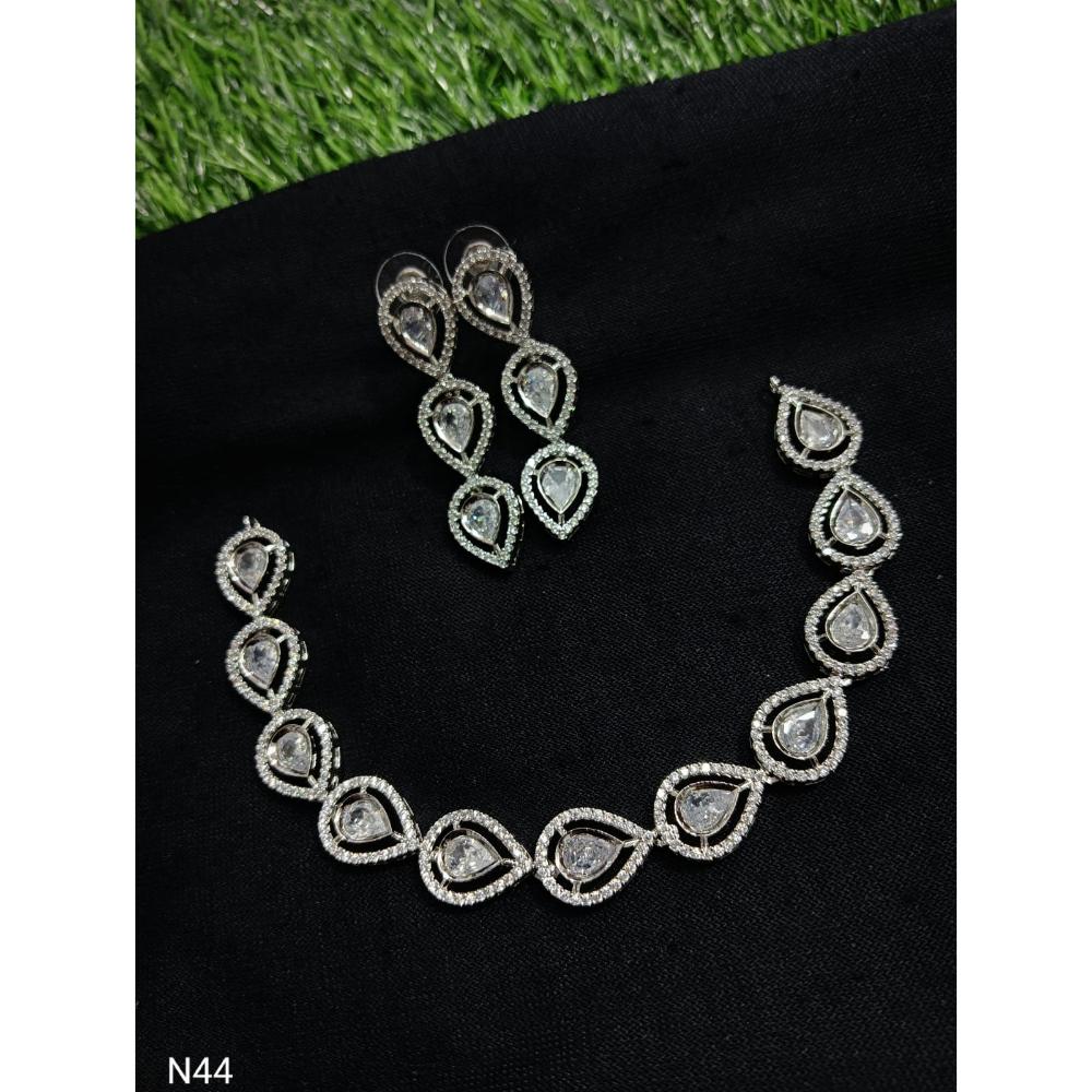 Lucentarts Jewellery Ad Stone Choker Necklace Set