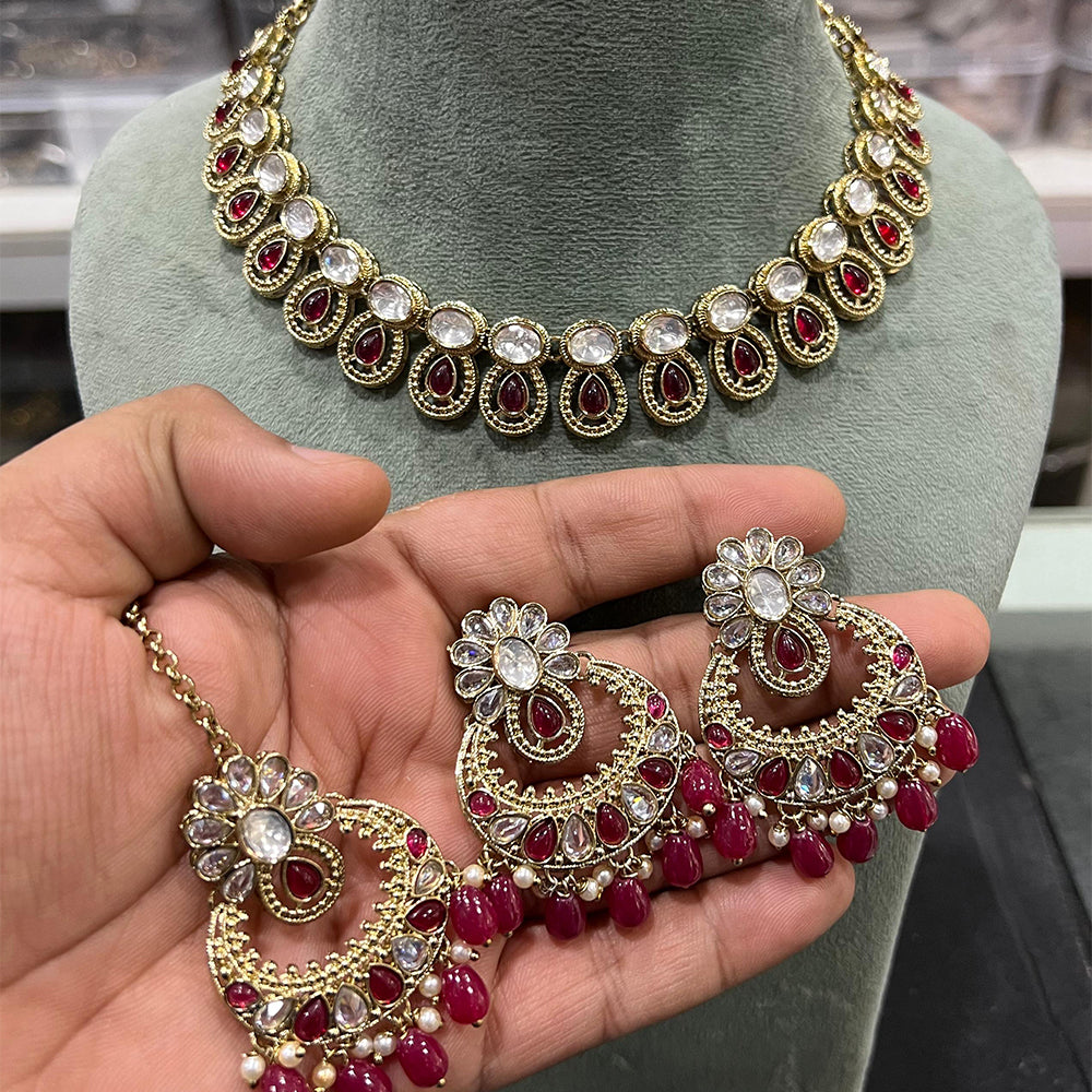 Hira Collection Kundan Necklace Set With Maang Tikka