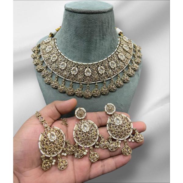 Hira Collection Crystal Stone Necklace Set With Maang Tikka