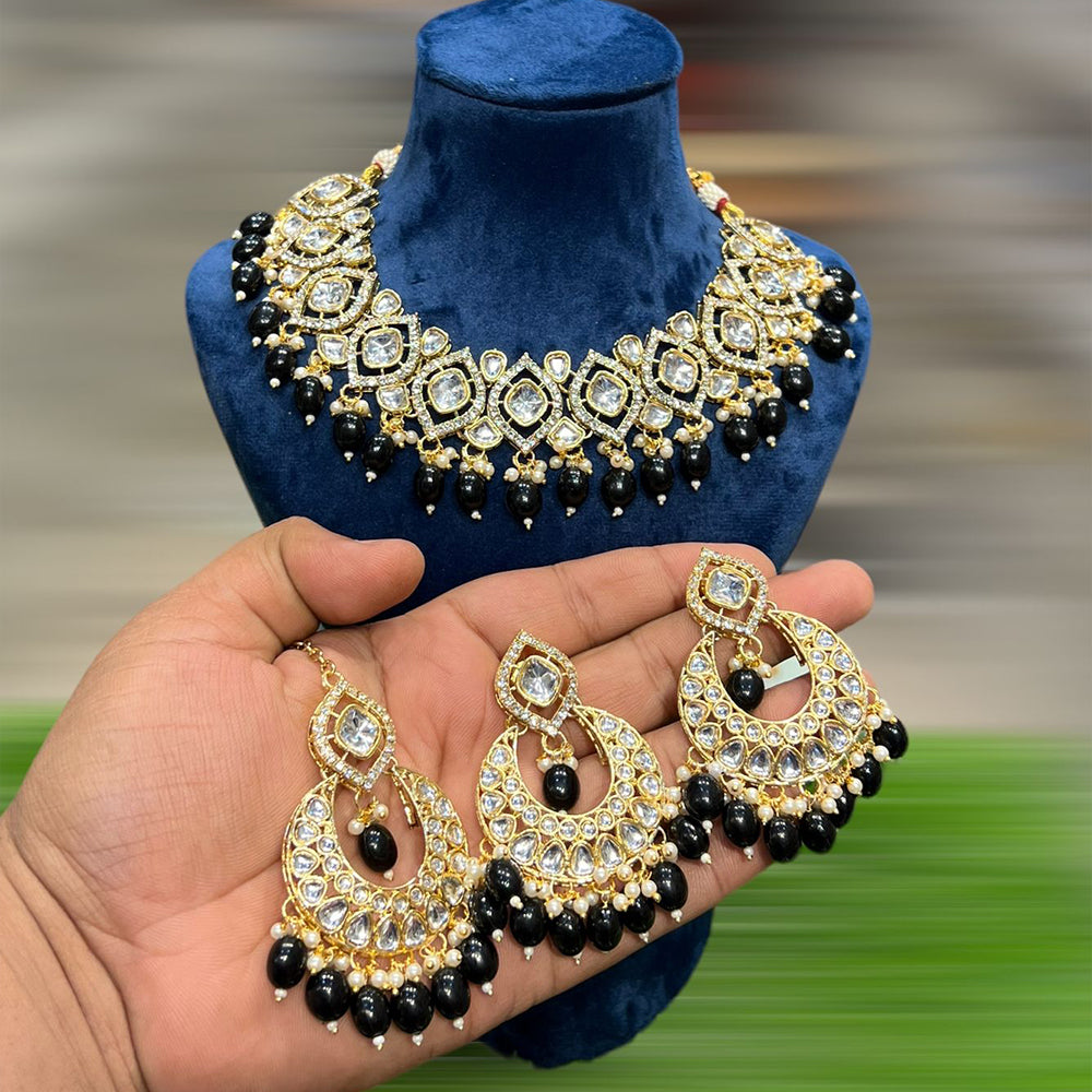 Hira Collection Kundan Stone Necklace Set With Maang Tikka