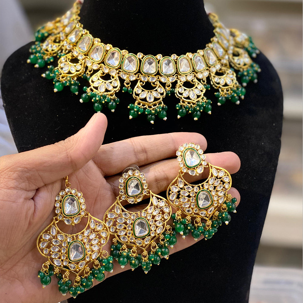 Hira Collection Kundan Stone Necklace Set With Maang Tikka