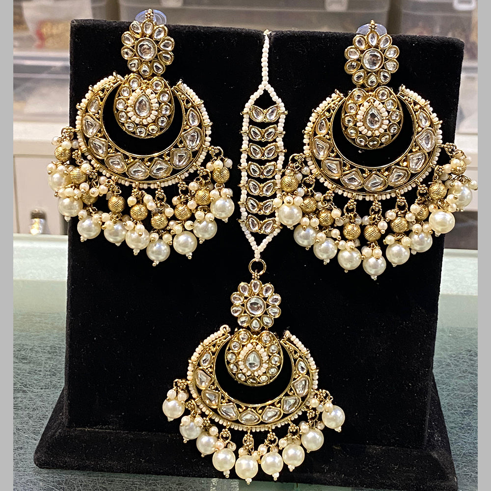 Hira Collection Kundan Stone Dangler Earrings With Maang Tikka