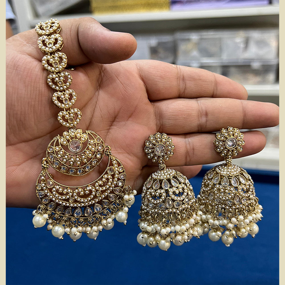 Hira Collection Pota Stone Dangler Earrings Maang Tikka