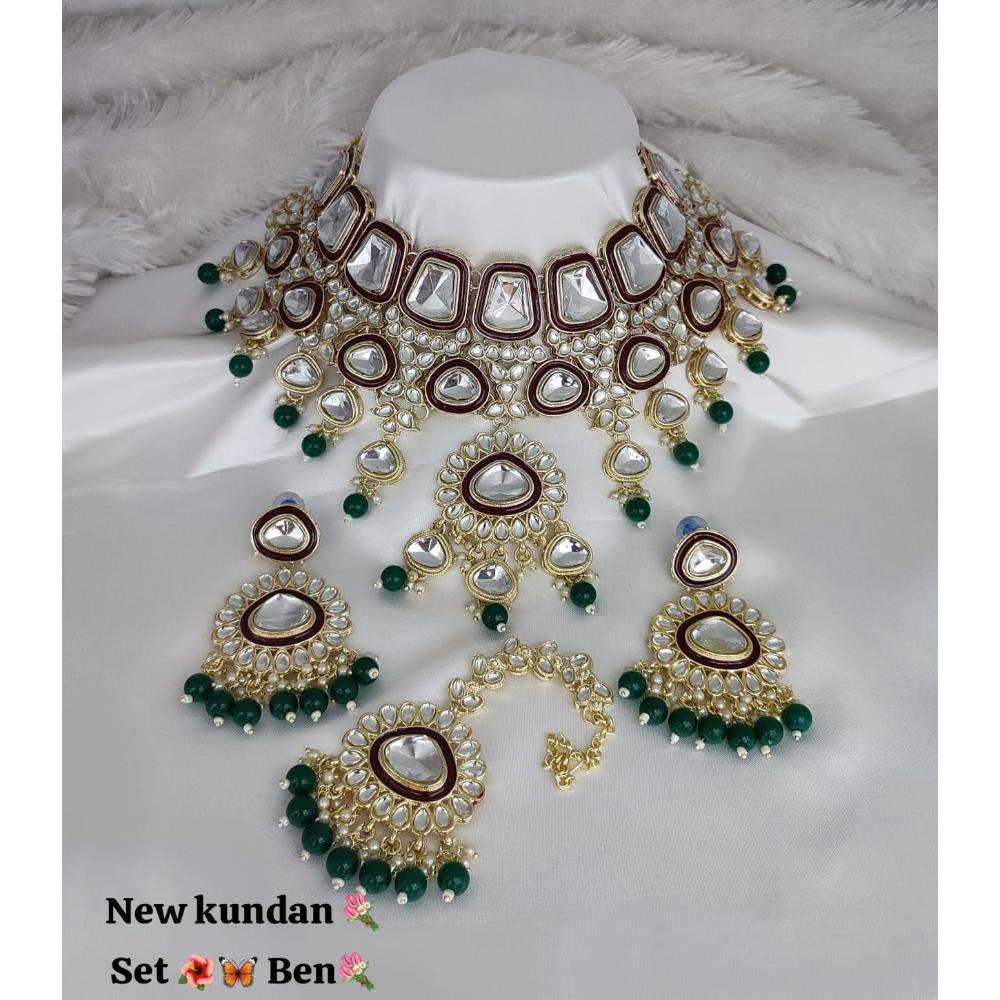 FS Collection Kundan Stone Necklace Set