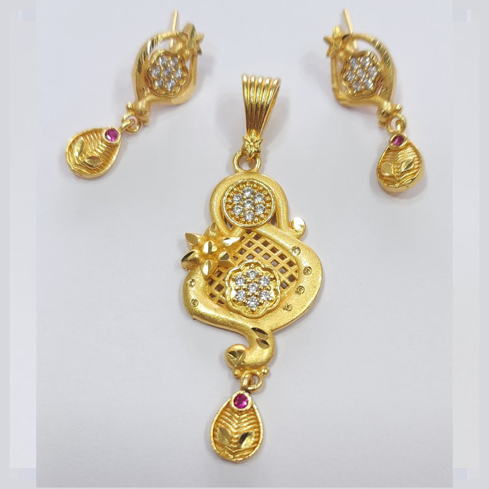 Raiya Raj Forming Gold Plated Austrian Stone Pendant Set