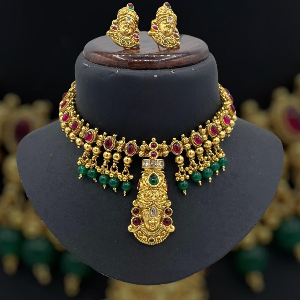 Lucentarts Jewellery Kundan Stone Choker Necklace Set