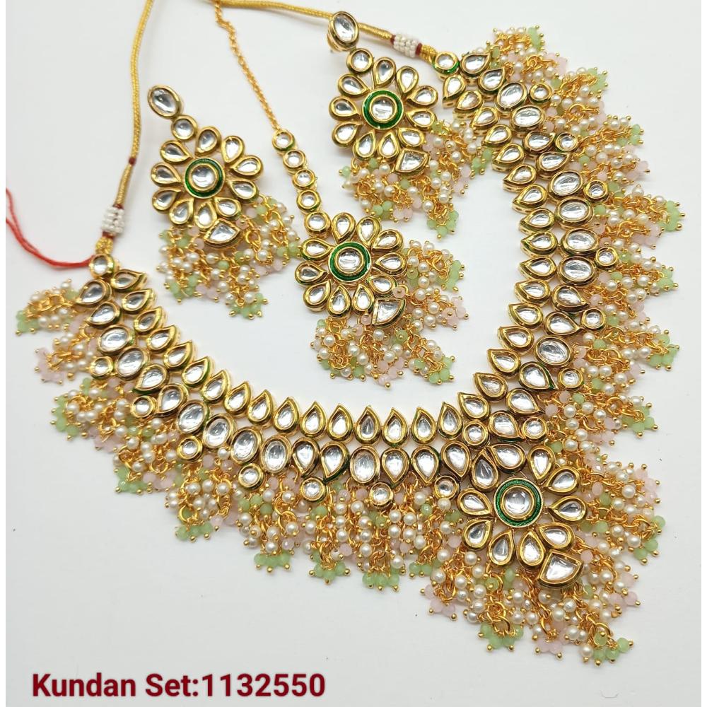 Lucentarts Jewellery Kundan Stone Choker Necklace Set