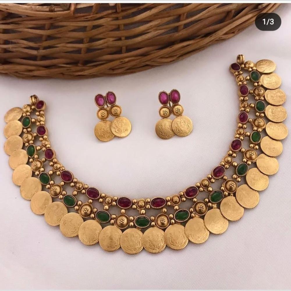 Lucentarts Jewellery Kundan Stone Choker Necklace Set