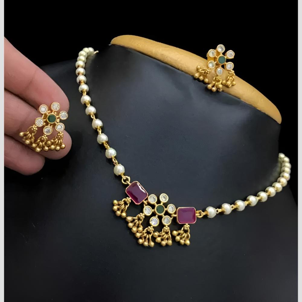 Lucentarts Jewellery Gold Plated Kundan Stone Necklace Set