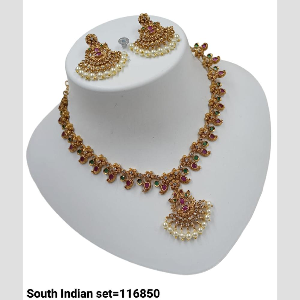 Lucentarts Jewellery Gold Plated Kundan Stone Necklace Set